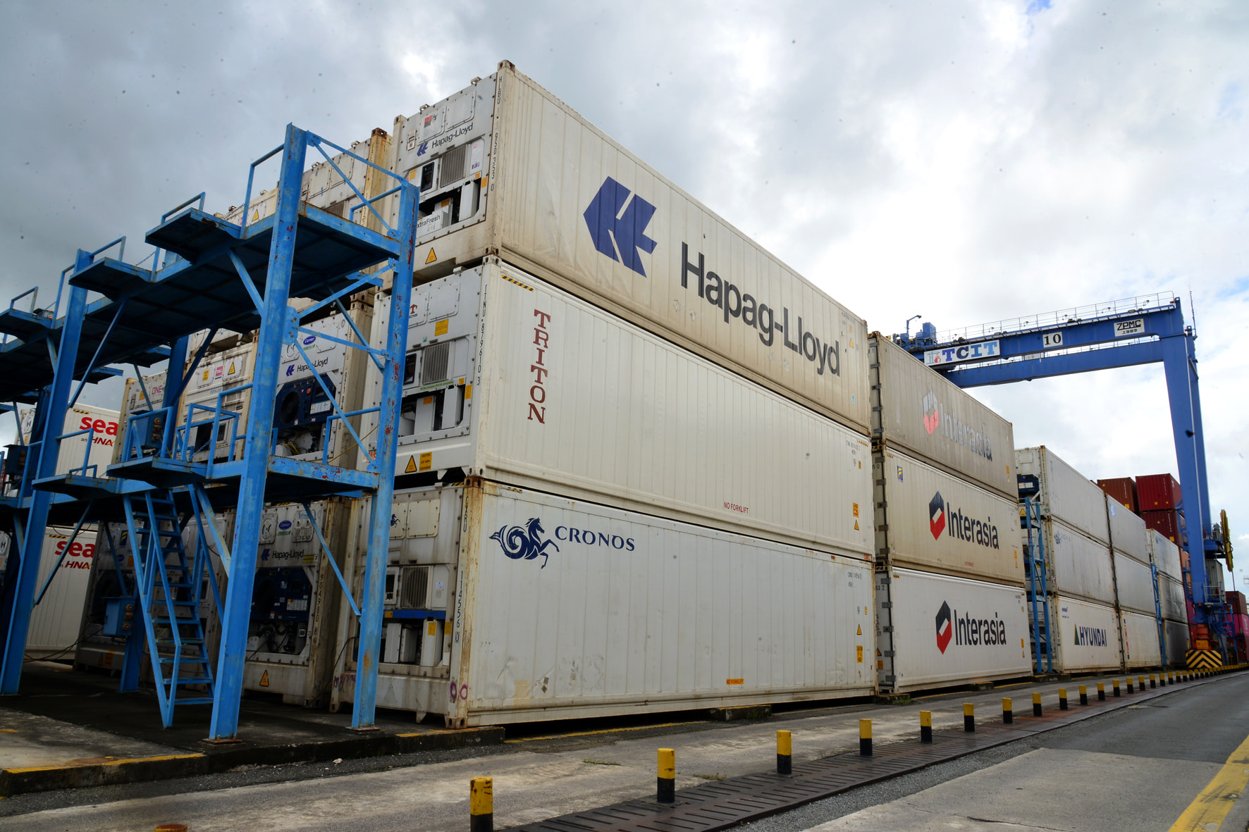 Dịch vụ vận hành và kiểm tra container lạnh